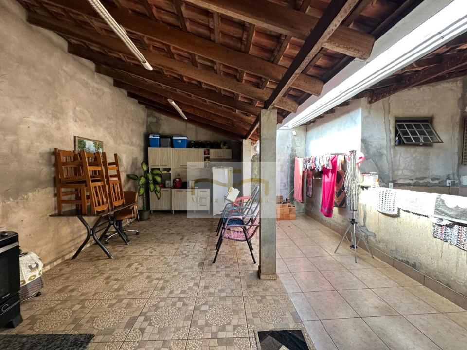 Imagens do imóveis CASA EM ROLÂNDIA
