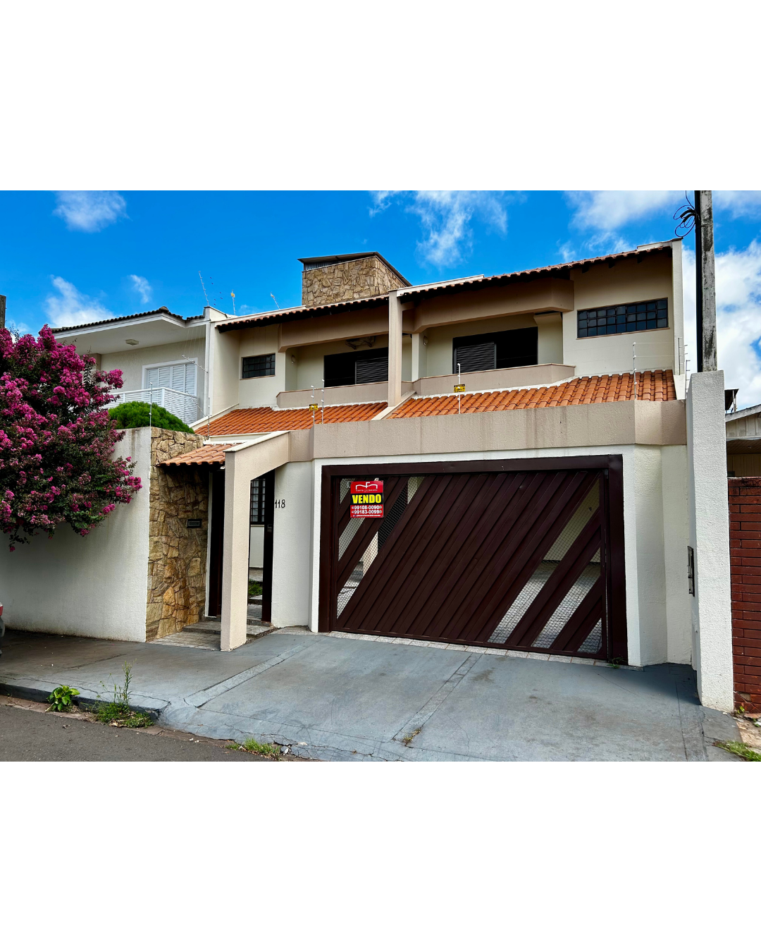 Imagens do imóveis Casa com 4 dormitórios à venda, 330 m² por R$ 1.550.000,00 - Próximo ao Lago - Monções - Londrina/PR