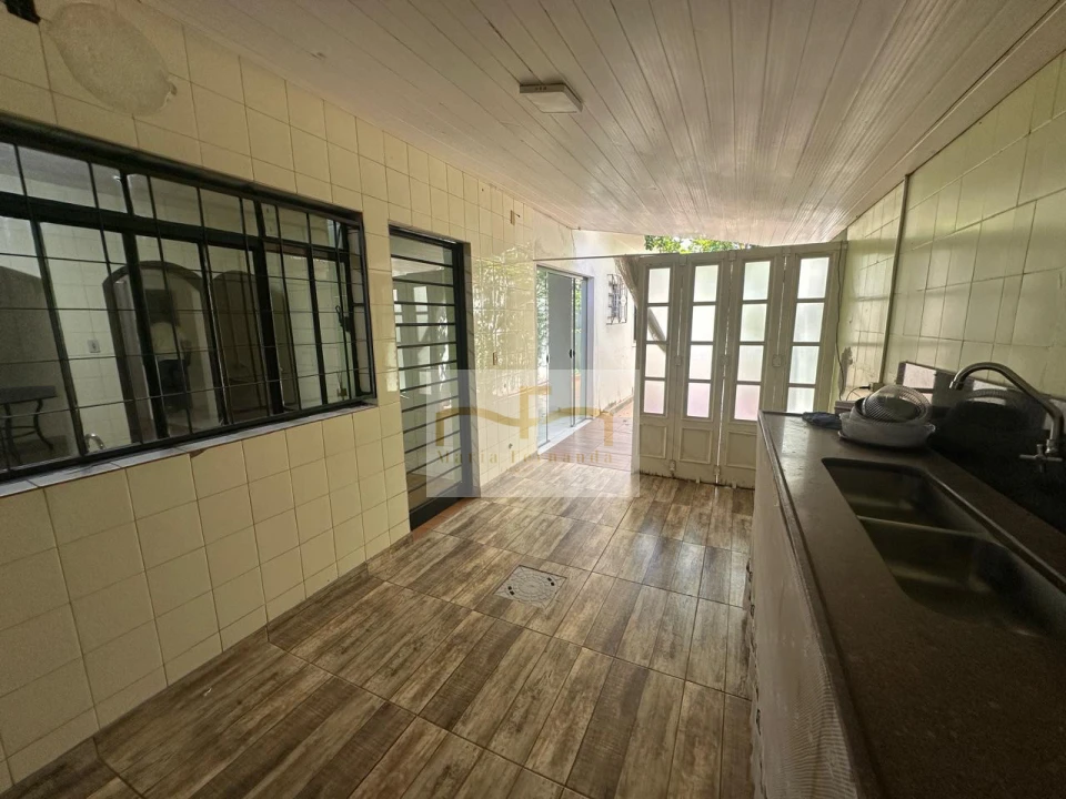 Imagens do imóveis Comercial À Venda E Locação Casa Comercial Central Londrina