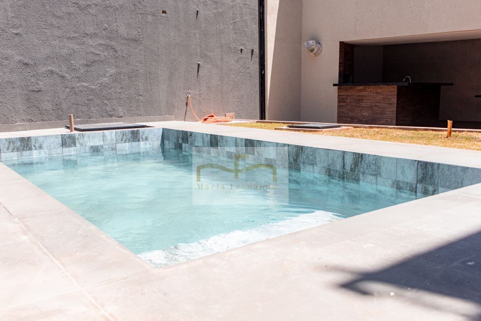 CASA - PRÓXIMO AEROPORTO Imagens do imóveis CASA - PRÓXIMO AEROPORTO