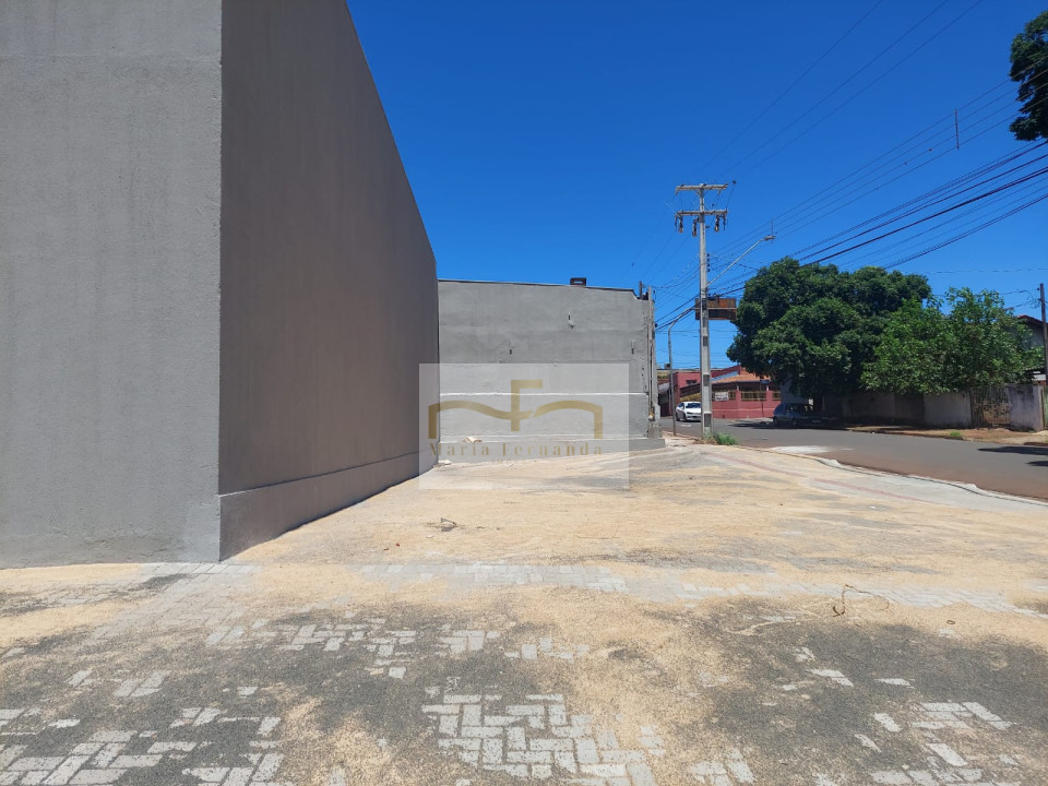 BARRACÃO COMERCIAL - CENTRO Imagens do imóveis BARRACÃO COMERCIAL - CENTRO