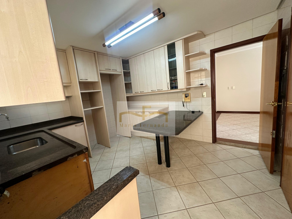 CASA - SOBRADO - PRÓXIMA AO LAGO Imagens do imóveis CASA - SOBRADO - PRÓXIMA AO LAGO