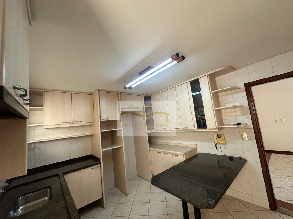 CASA - SOBRADO - PRÓXIMA AO LAGO Imagens do imóveis CASA - SOBRADO - PRÓXIMA AO LAGO