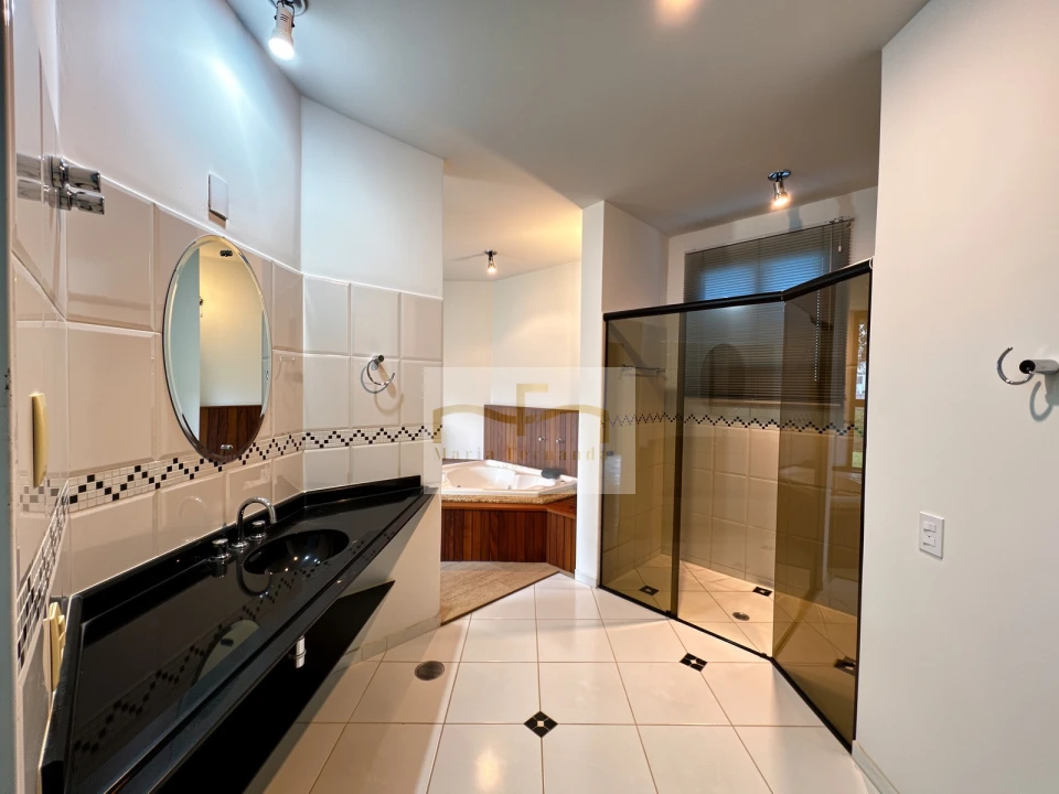 Imagens do imóveis Casa com 3 quartos para locação, 3000m² por R$12.000,00 - Condomínio Estancia Bom Tempo - Londrina/PR