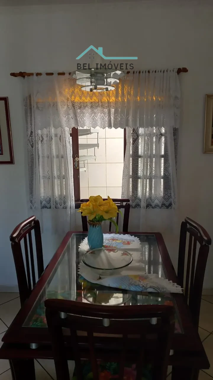 Imagens do imóveis Casa de boneca a 50 metros da praia