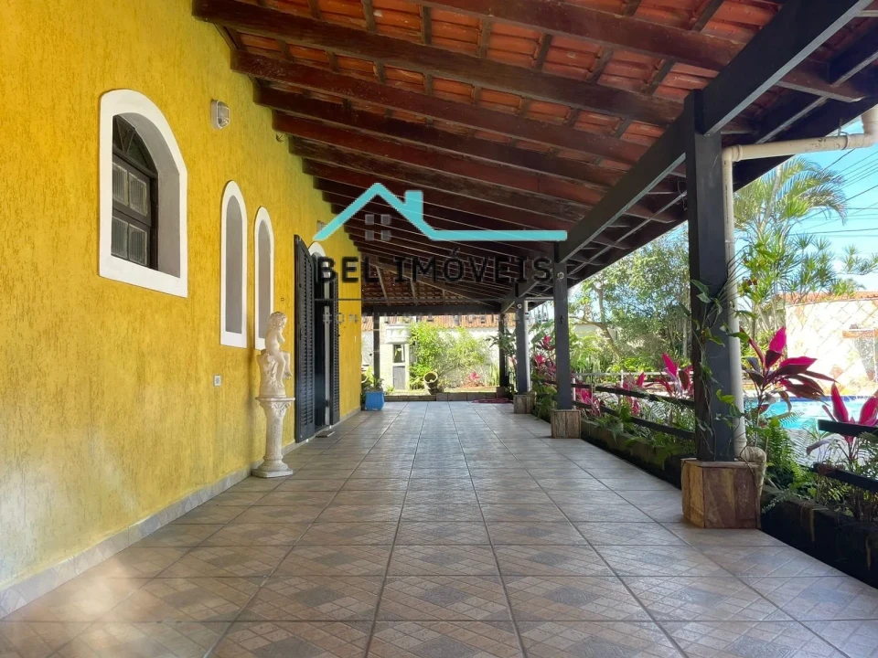 Imagens do imóveis Excelente casa térrea próximo à praia