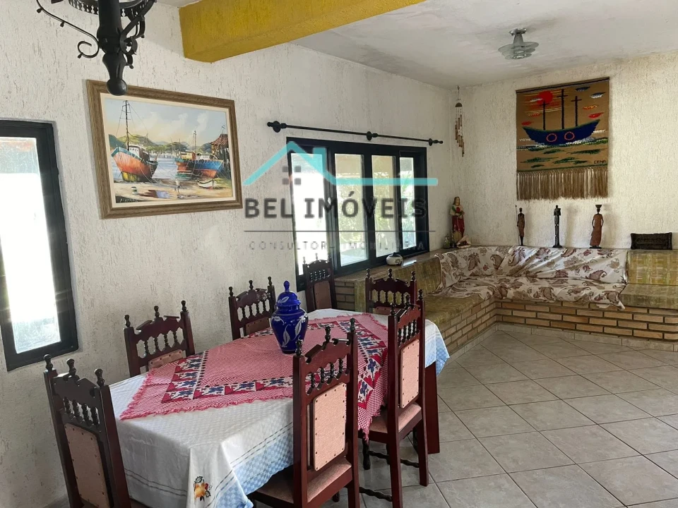 Imagens do imóveis Excelente casa térrea próximo à praia