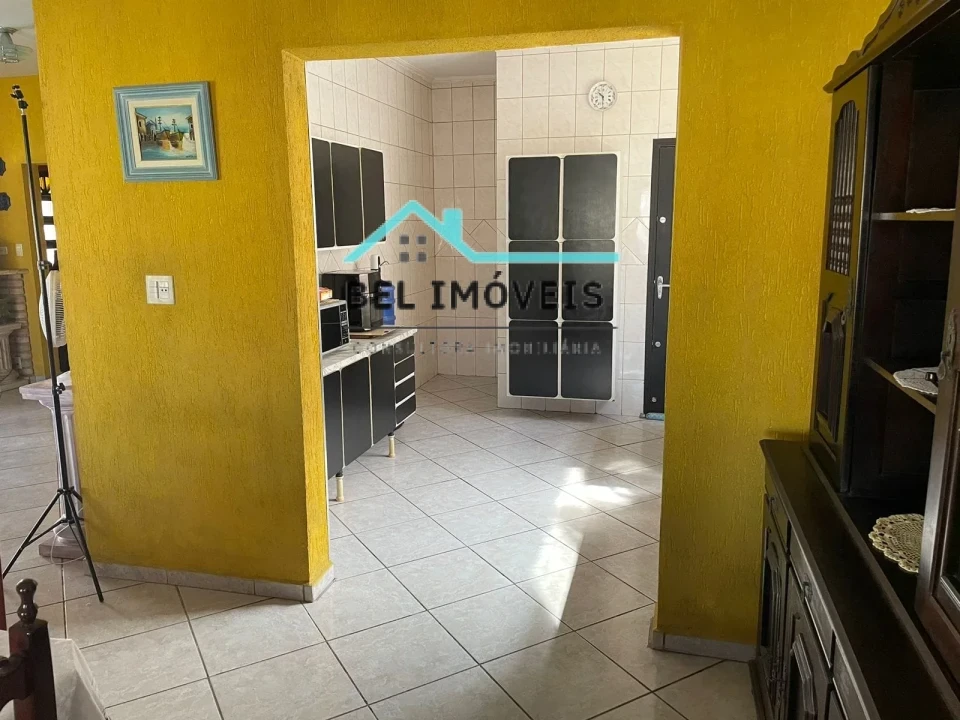 Imagens do imóveis Excelente casa térrea próximo à praia