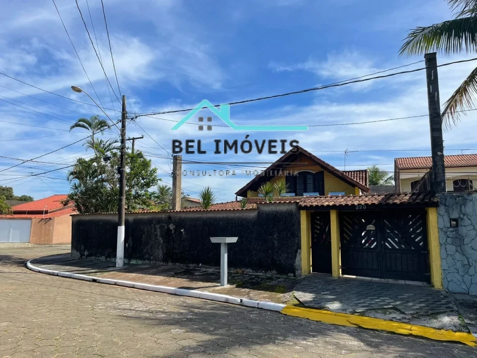 Imagens do imóveis Excelente casa térrea próximo à praia