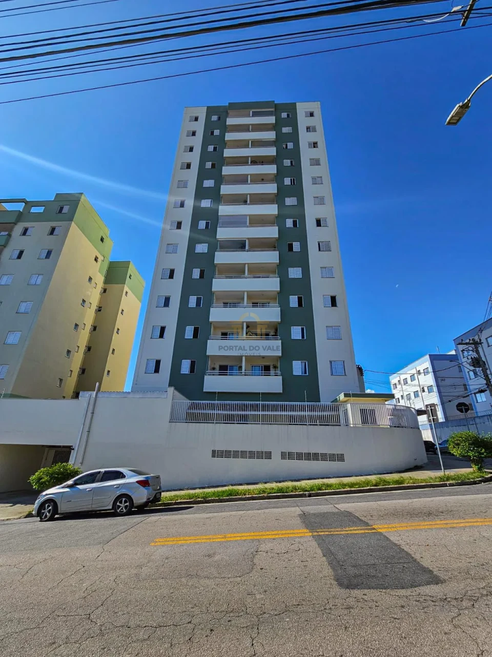 Imagens do imóveis Apto com armários 2 Dorms(suíte) / Sacada - Bosque Eucaliptos