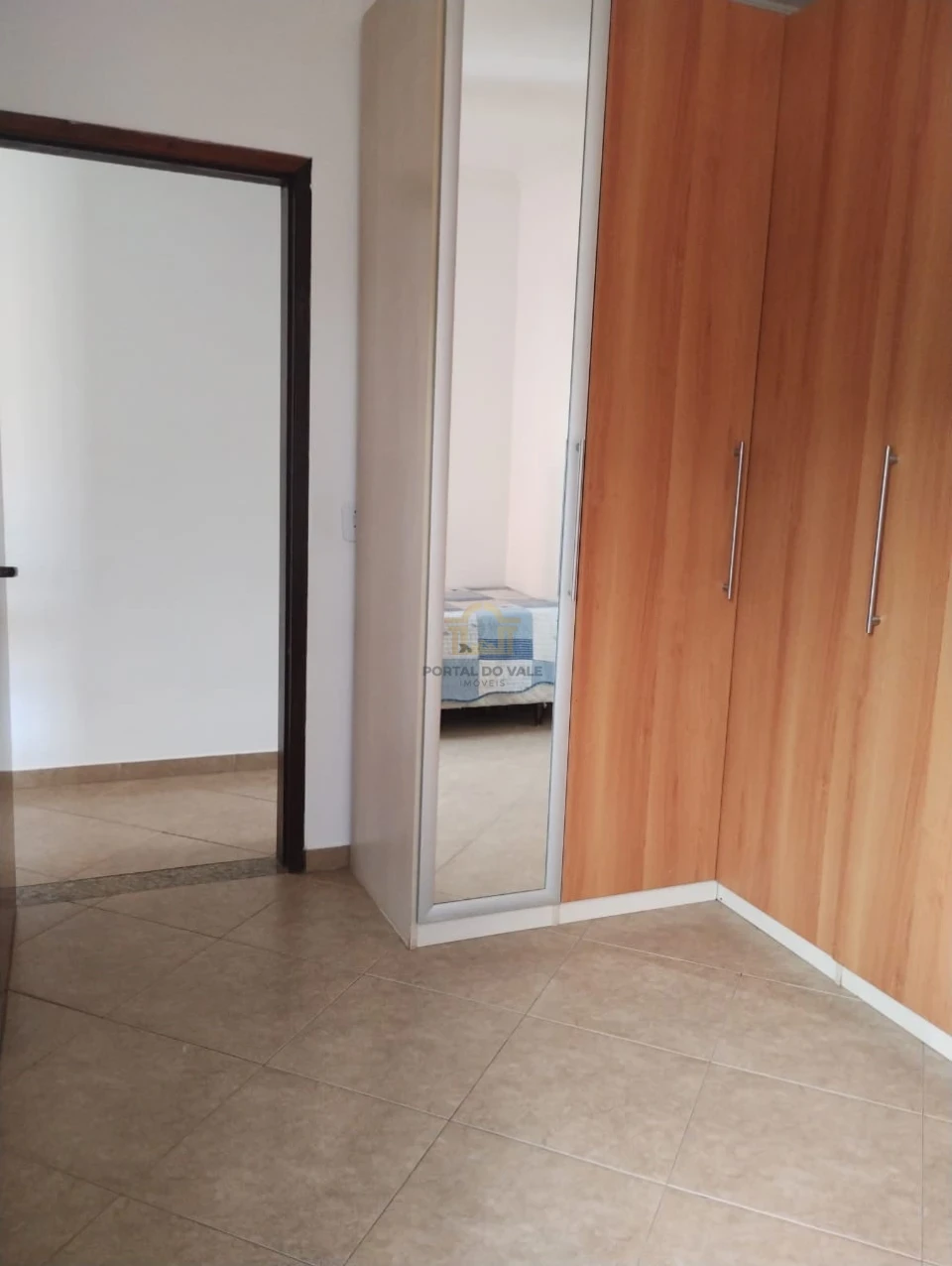 Imagens do imóveis Sobrado 3 Dorms(suíte) Atrás do SESI do Bq Eucaliptos / Del Rey