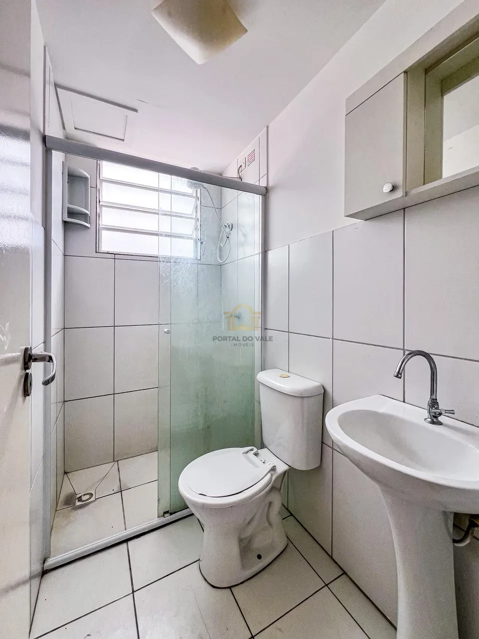Apto 2 Dorms com elevador Pq Industrial