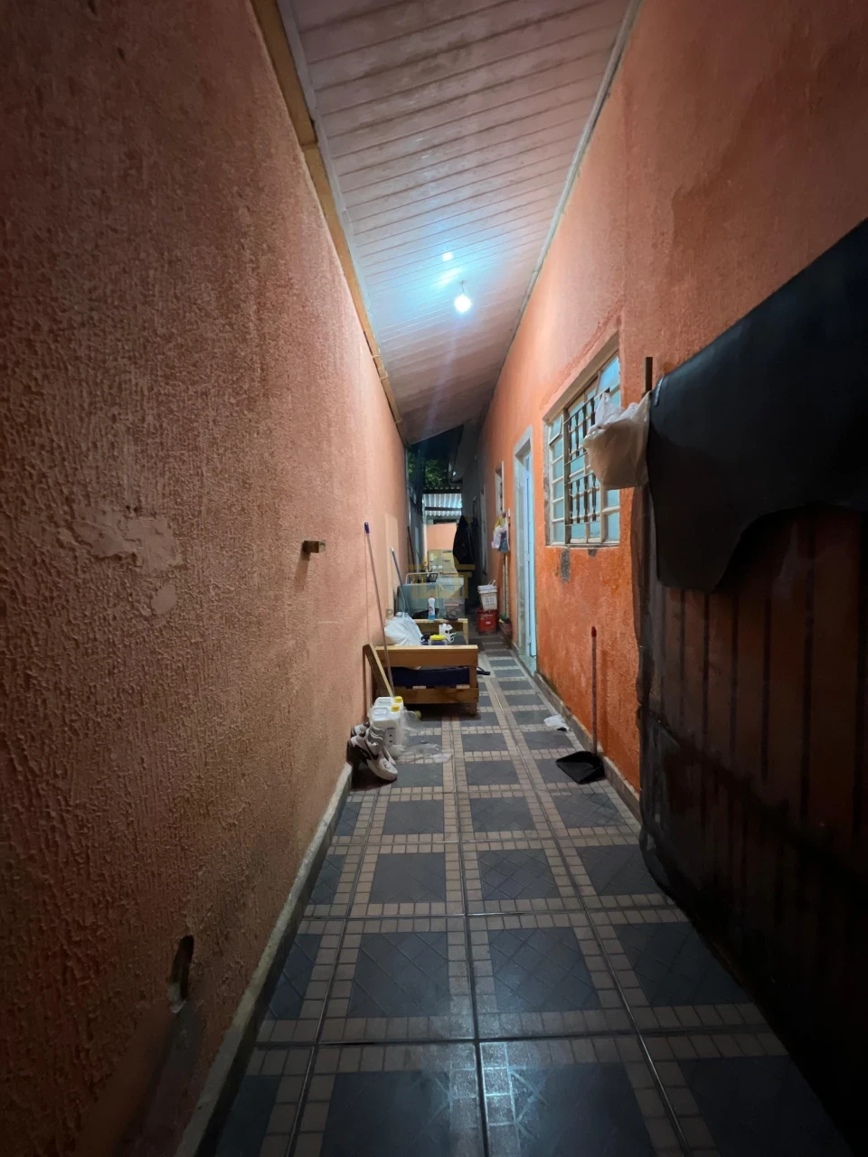 Imagens do imóveis Casa 2 Dorms / 2 vagas - Campos de São José