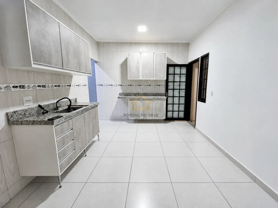 Imagens do imóveis Casa 3 Dorms(suíte) - Jardim Del Rey (Atrás do SESI)
