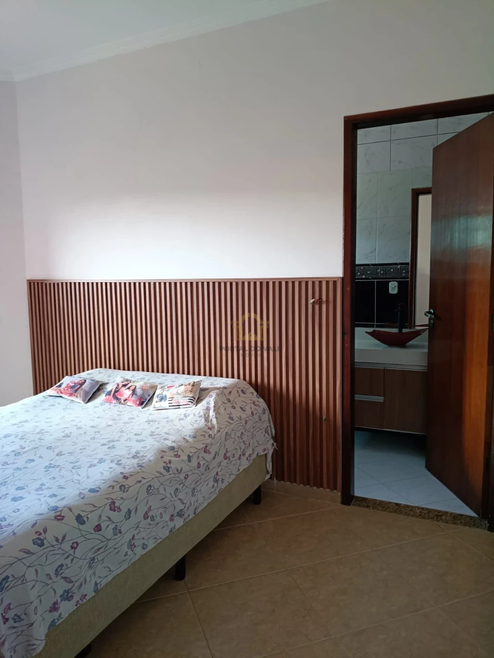 Imagens do imóveis Sobrado 3 Dorms(suíte) Atrás do SESI do Bq Eucaliptos / Del Rey