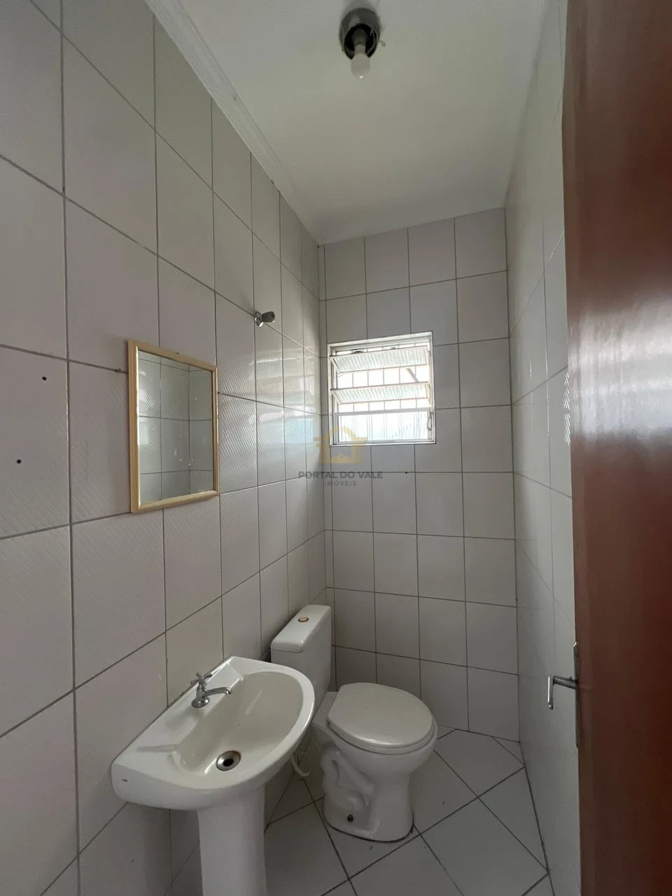 Imagens do imóveis Ponto Comercial no Jardim Satélite