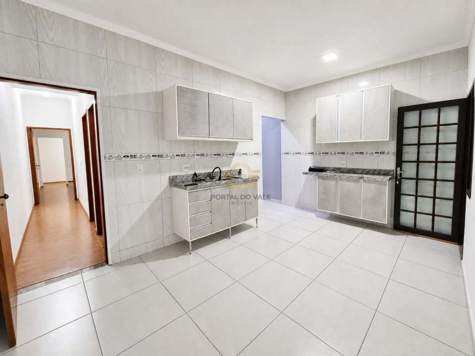 Imagens do imóveis Casa 3 Dorms(suíte) - Jardim Del Rey (Atrás do SESI)