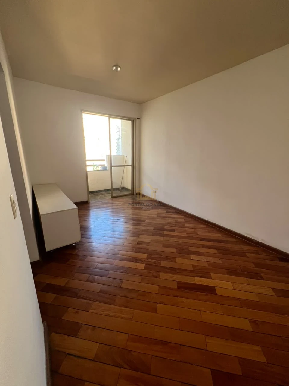Imagens do imóveis Apto 2 Dorms / Sacada / Elevador - Pq Industrial