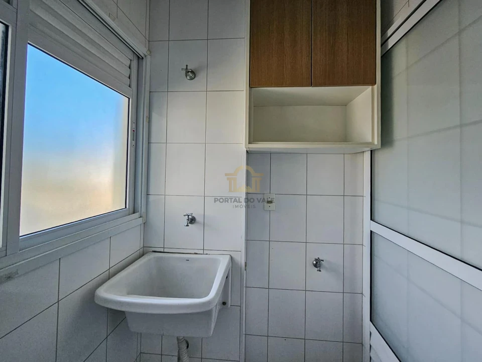 Imagens do imóveis Apto com armários 2 Dorms(suíte) / Sacada - Bosque Eucaliptos