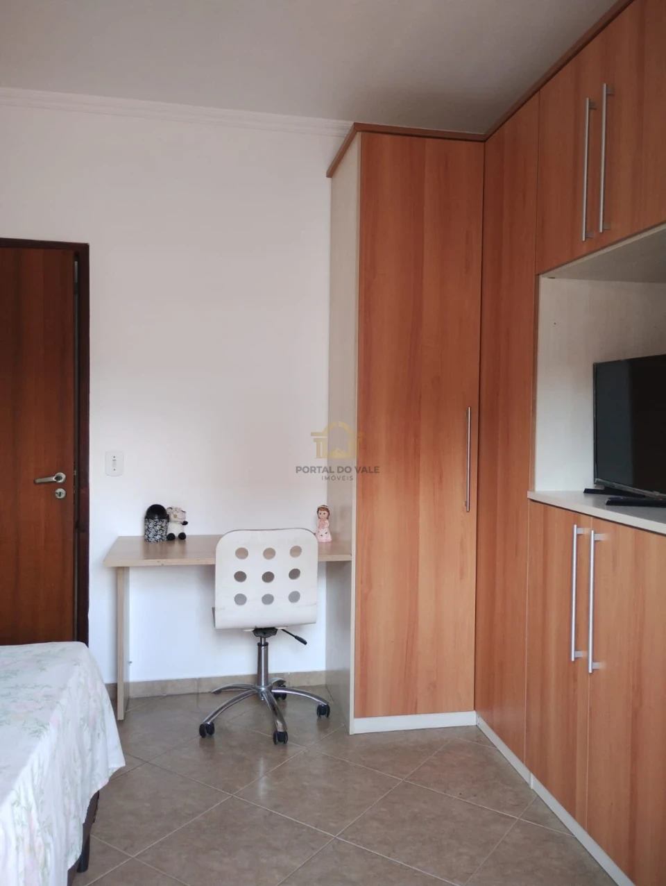 Imagens do imóveis Sobrado 3 Dorms(suíte) Atrás do SESI do Bq Eucaliptos / Del Rey