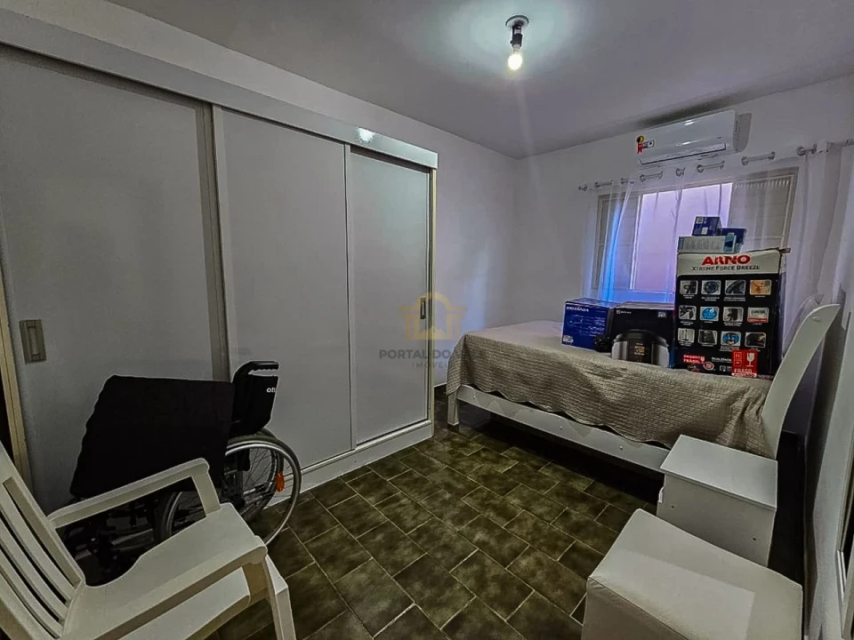 Imagens do imóveis Casa 2 Dorms + Edicula - Jd Portugal / Bq Eucaliptos