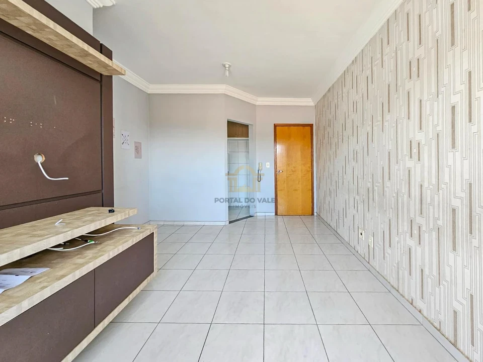 Apto com armários 2 Dorms(suíte) / Sacada - Bosque Eucaliptos