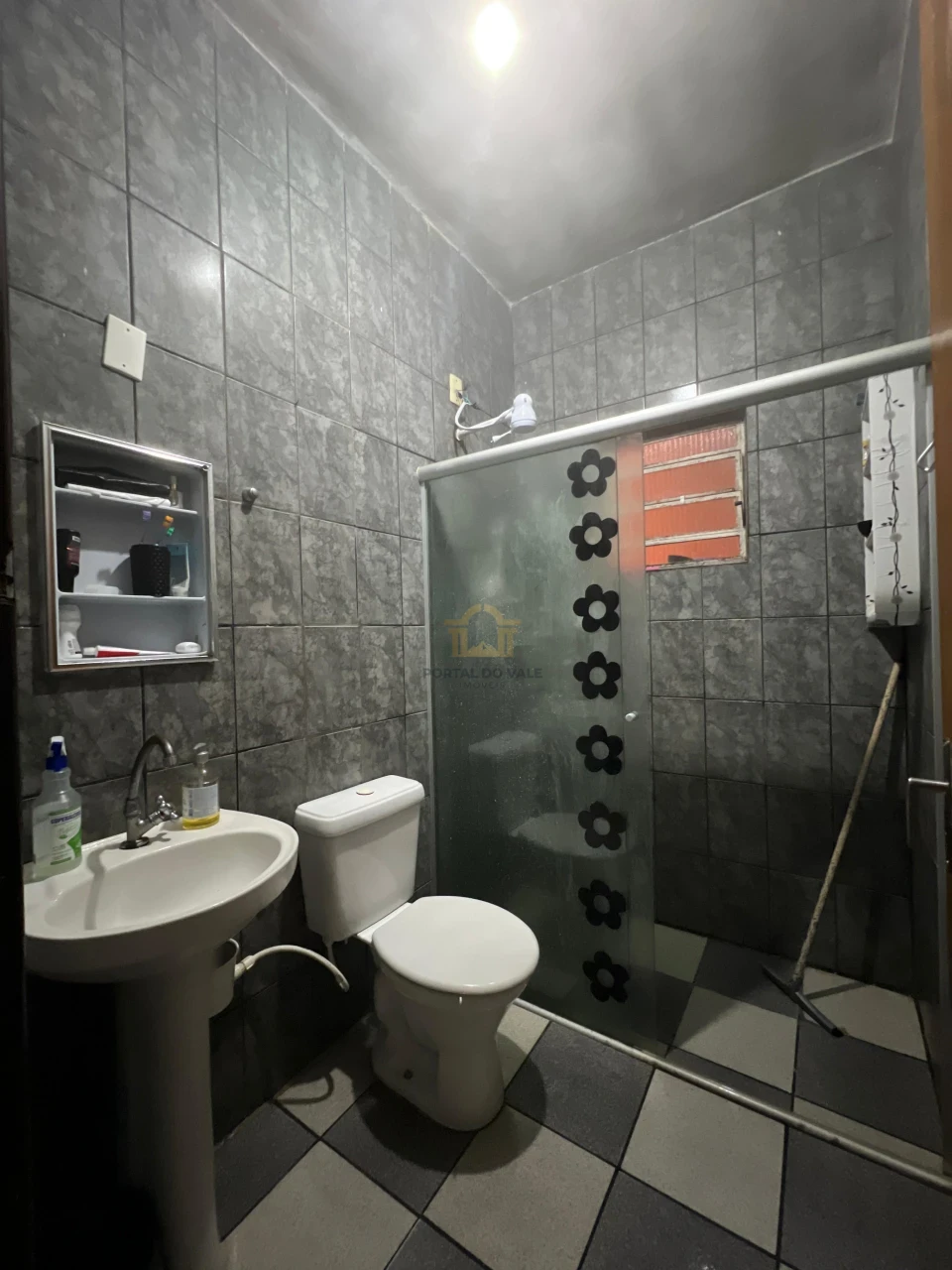 Imagens do imóveis Casa 2 Dorms / 2 vagas - Campos de São José