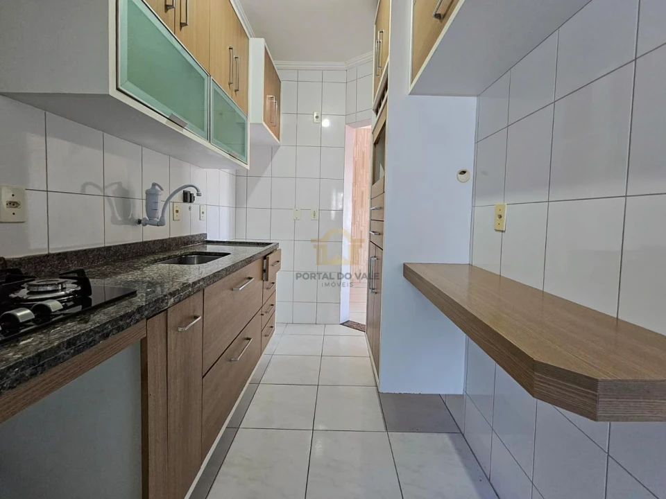 Imagens do imóveis Apto com armários 2 Dorms(suíte) / Sacada - Bosque Eucaliptos