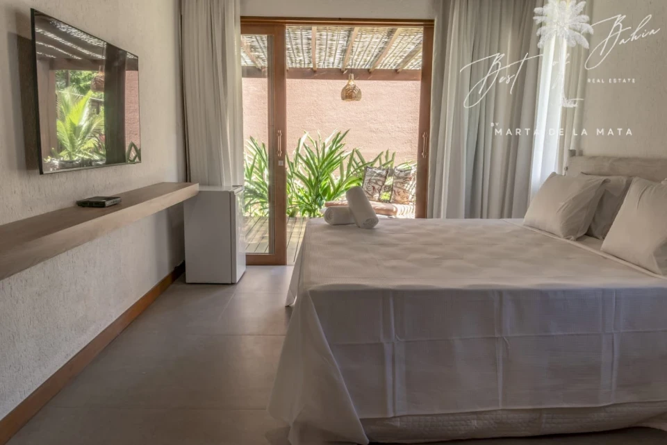 Imagens do imóveis CASA DE 7 SUITES EM CONDOMINO PE NA AREIA