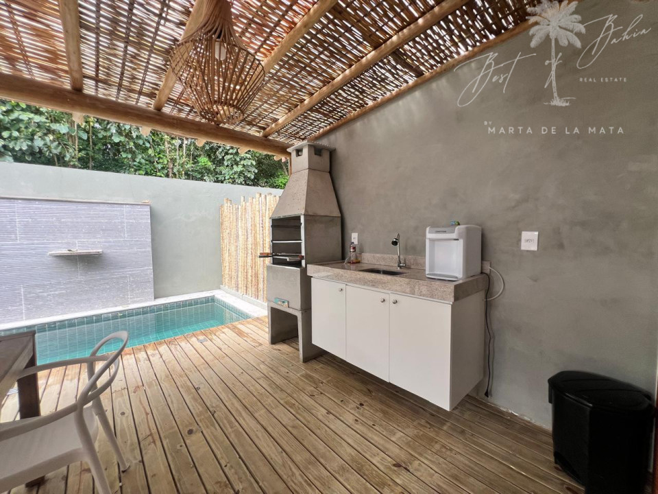 Imagens do imóveis CHARMOSA CASA EM CONDOMINIO RECEN CONSTRUIDA DE 3 SUITES COM AREA DE LAZER COM CHURRASQUERIA E PISCINA PRIVATIVA