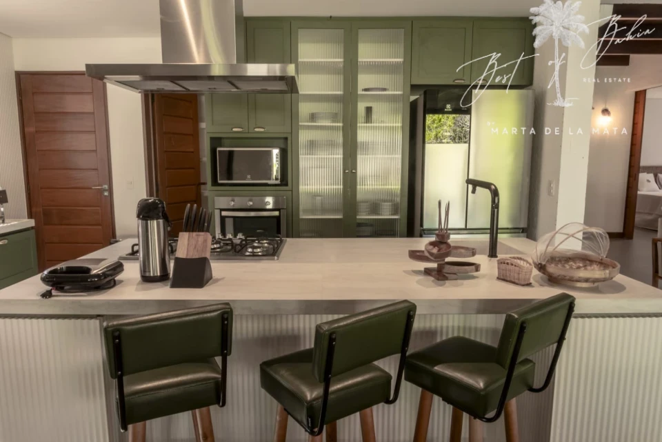 Imagens do imóveis CASA DE 7 SUITES EM CONDOMINO PE NA AREIA