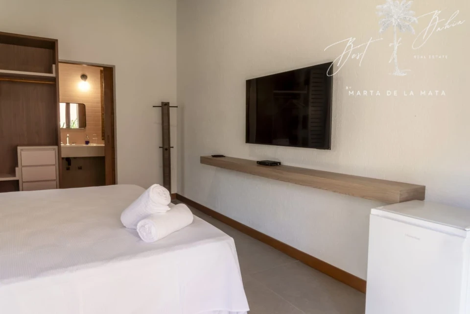 Imagens do imóveis CASA DE 7 SUITES EM CONDOMINO PE NA AREIA