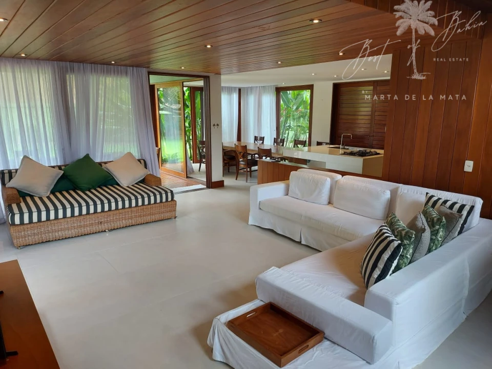 Imagens do imóveis CASA COM 4 SUITES NO MELHOR  CONDOMÍNIO PÉ NA AREIA EM ARRAIAL D' AJUDA