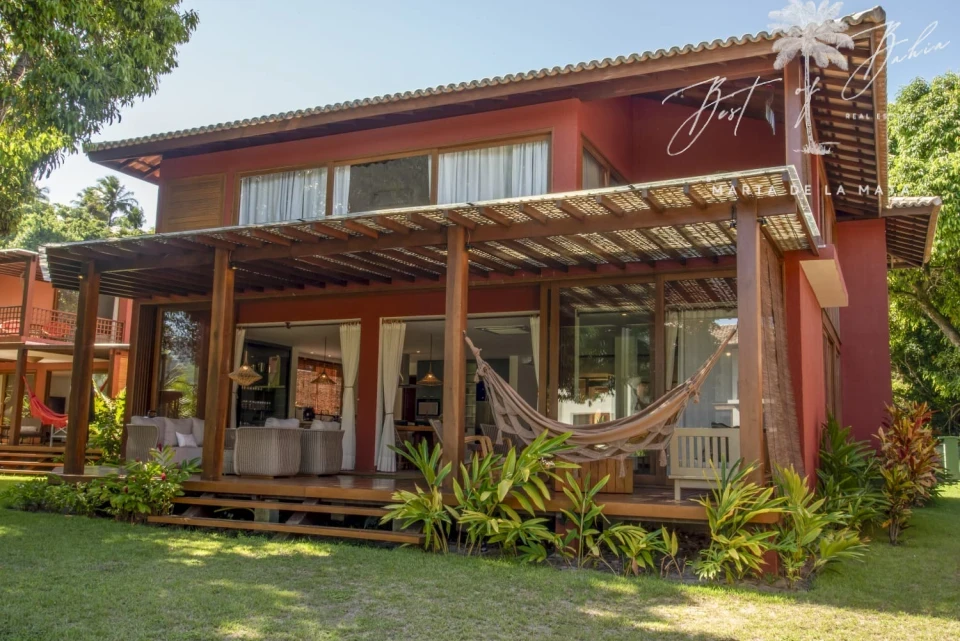 Imagens do imóveis CASA DE 7 SUITES EM CONDOMINO PE NA AREIA