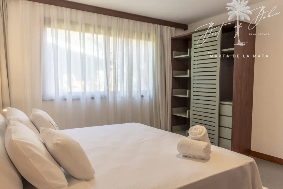 Imagens do imóveis CASA DE 7 SUITES EM CONDOMINO PE NA AREIA