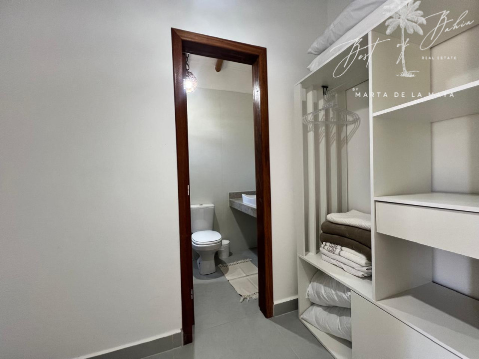 Imagens do imóveis CHARMOSA CASA EM CONDOMINIO RECEN CONSTRUIDA DE 3 SUITES COM AREA DE LAZER COM CHURRASQUERIA E PISCINA PRIVATIVA