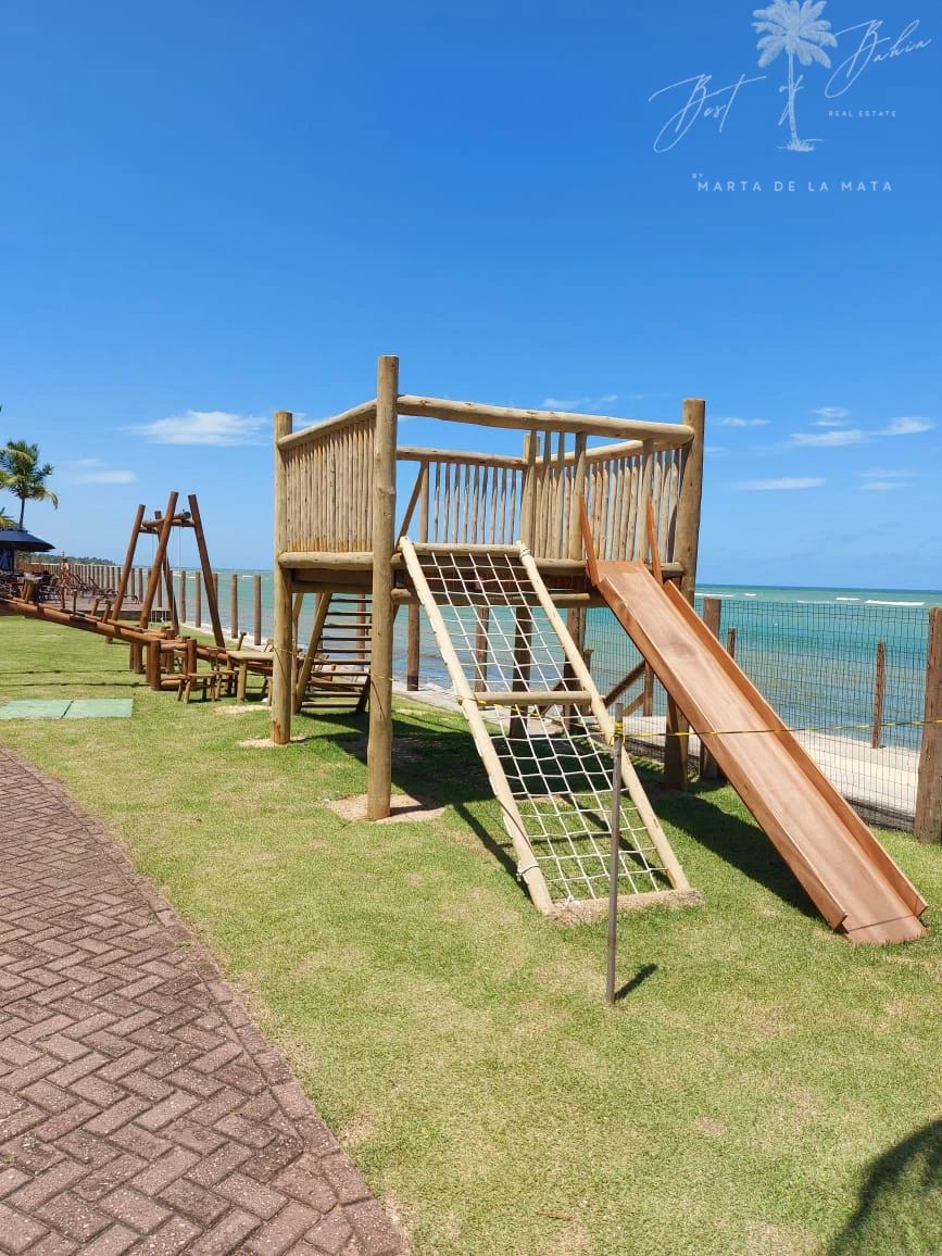 Imagens do imóveis CASA COM 4 SUITES NO MELHOR  CONDOMÍNIO PÉ NA AREIA EM ARRAIAL D' AJUDA