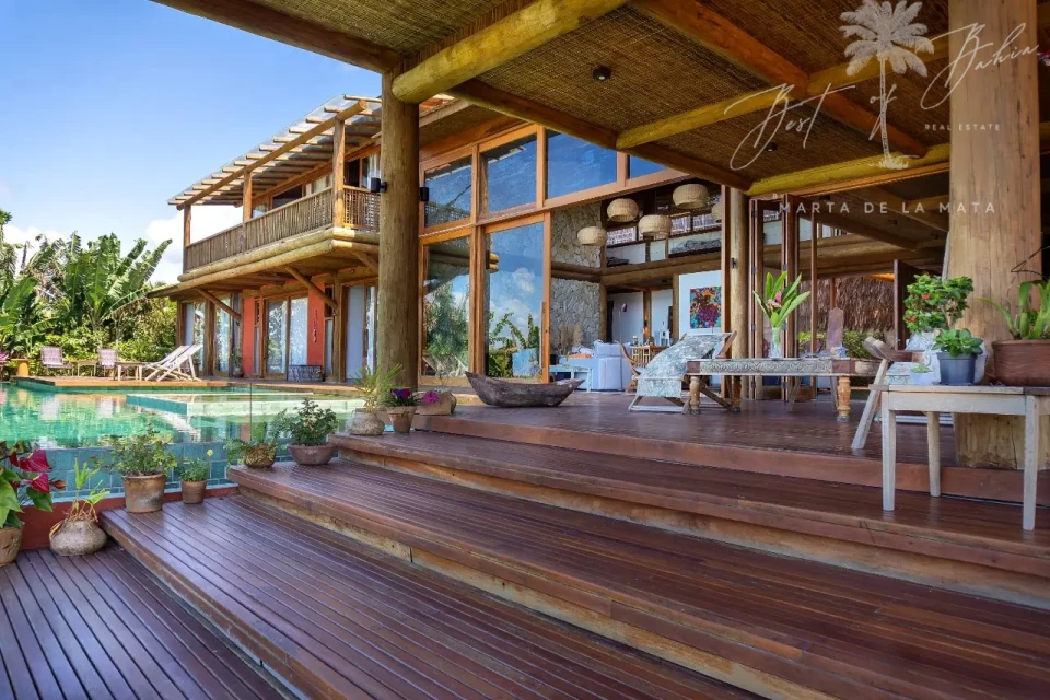 Imagens do imóveis ALUGA-SE CASA EM TRANCOSO COM 5 SUÍTES VISTA MAR – DISPONÍVEL DE 10 A 28/01