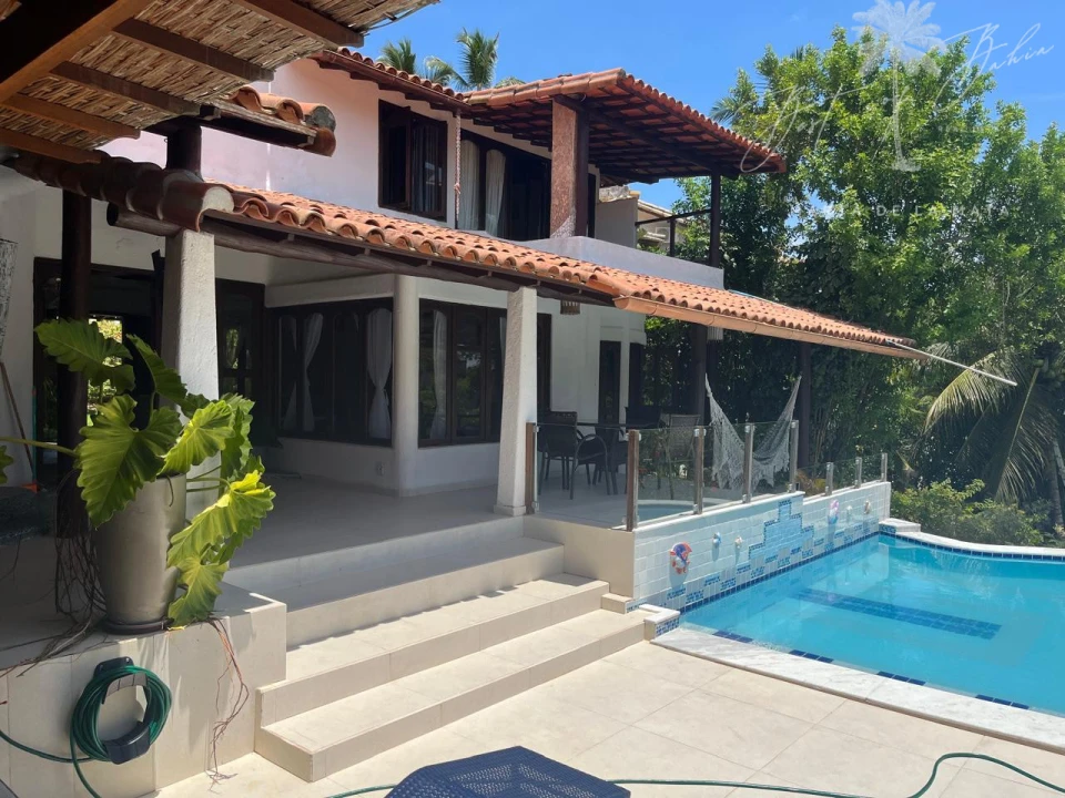Imagens do imóveis ALUGA-SE VILLA HIBISCUS OCEAN – 5 SUÍTES, VISTA MAR E ACESSO DIRETO À PRAIA
