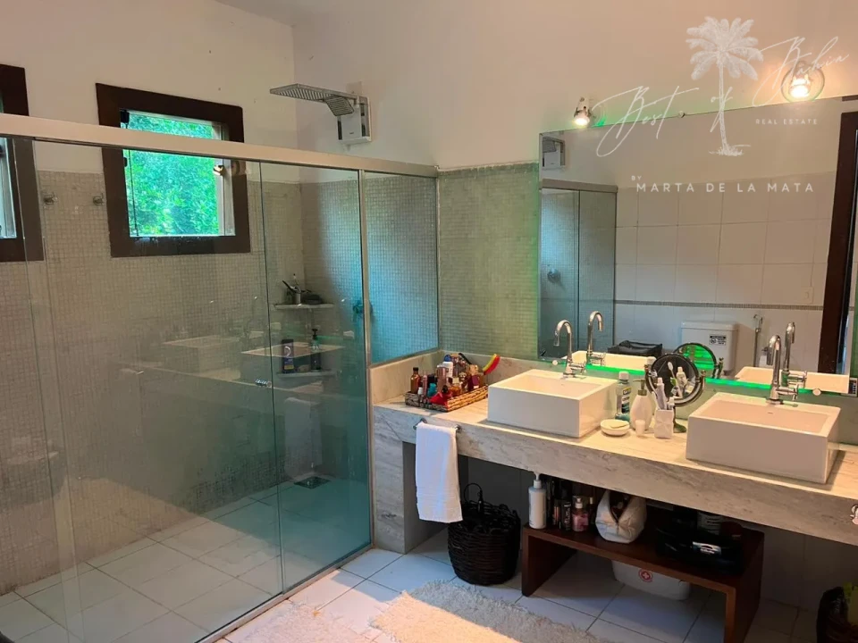 Imagens do imóveis CASA COM 4 SUITES E PISCINA NO RESIDENCIAL  CORAIS DE ARRAIAL