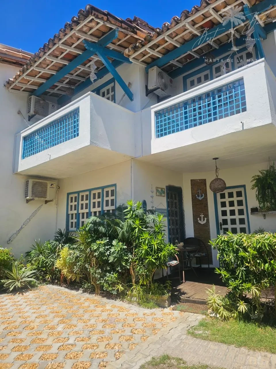 Imagens do imóveis Casa SolArMar:  À  Beira Mar  Com 2 Suítes E Piscina
