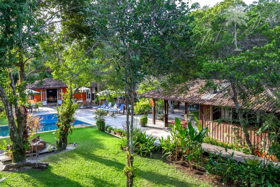 Imagens do imóveis CASA PÉ NA AREIA EM TRANCOSO COM 8 QUARTOS  PARA ATÉ 16 PESSOAS