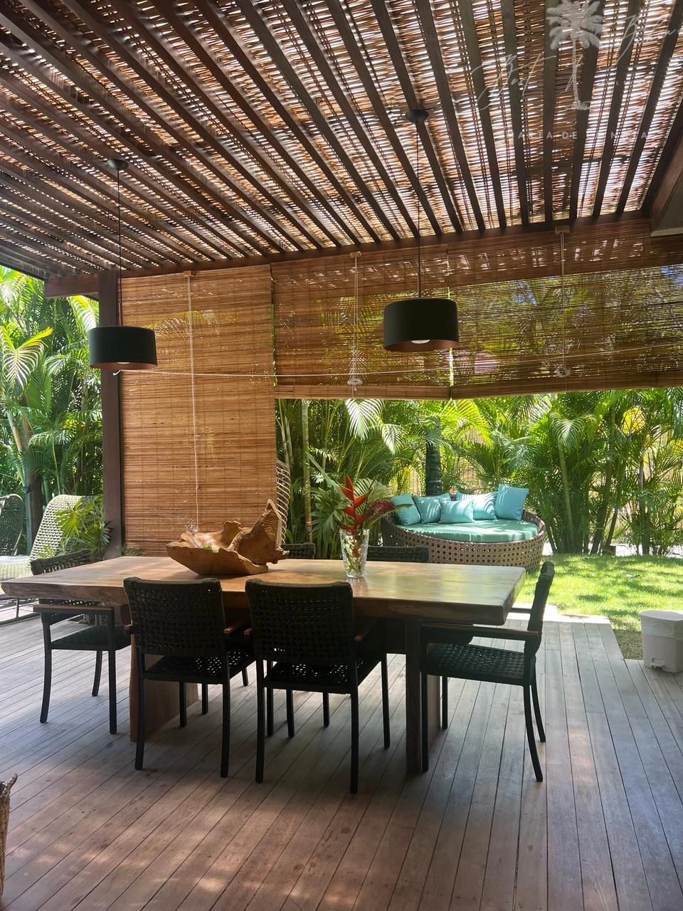 Imagens do imóveis ALUGA-SE VILLA DAS AREIAS – 4 SUÍTES, PISCINA, SAUNA E QUADRA DE BEACH TENNIS