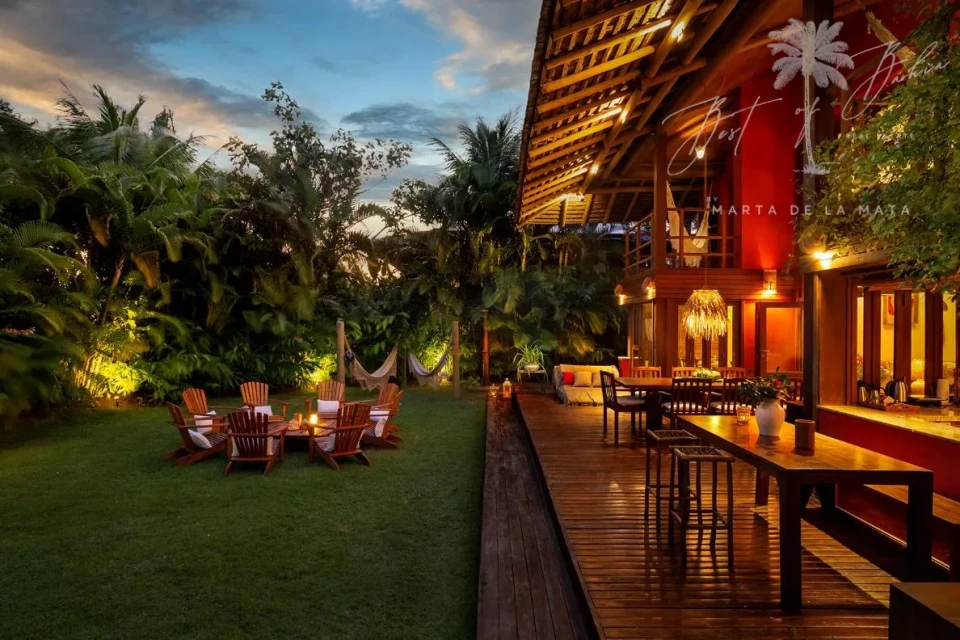 Imagens do imóveis ESPETACULAR CASA NO TERRA VISTA: 4 SUÍTES E CAMPO DE GOLFE