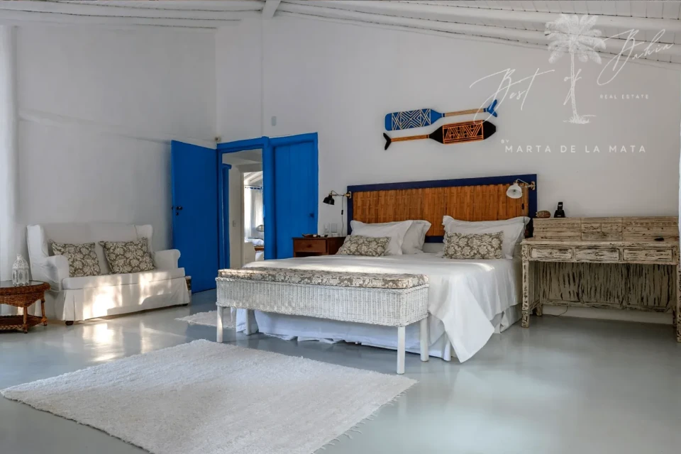 Imagens do imóveis CASA PÉ NA AREIA EM TRANCOSO COM 8 QUARTOS  PARA ATÉ 16 PESSOAS