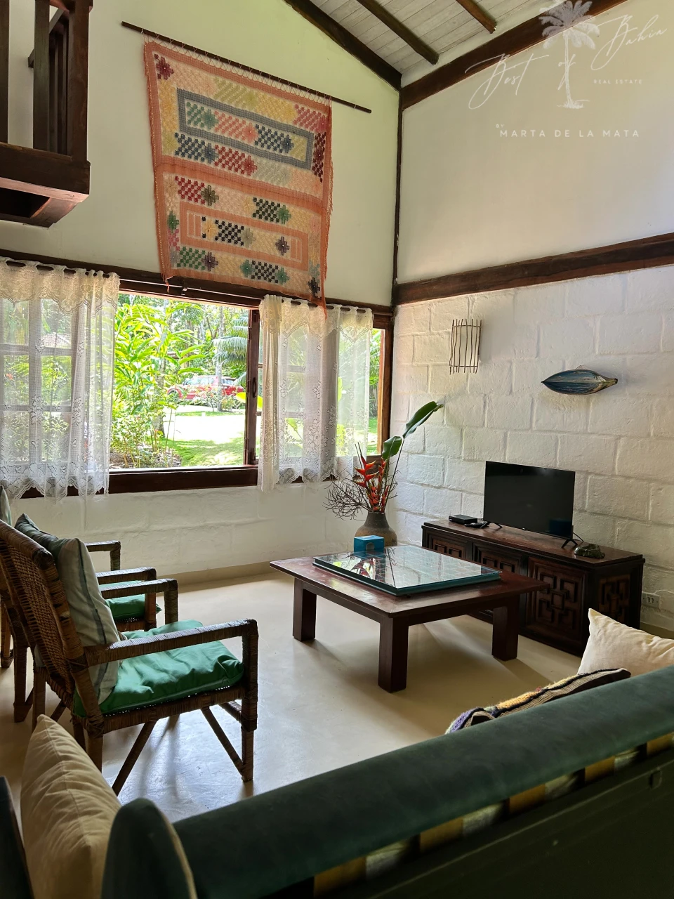 Imagens do imóveis ALUGA-SE VILLA PEGASUS – 3 SUÍTES, PISCINA E ÁREA GOURMET EM TRANCOSO