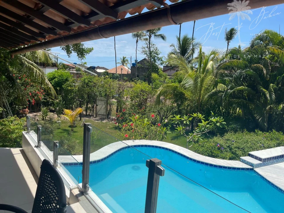 Imagens do imóveis ALUGA-SE VILLA HIBISCUS OCEAN – 5 SUÍTES, VISTA MAR E ACESSO DIRETO À PRAIA