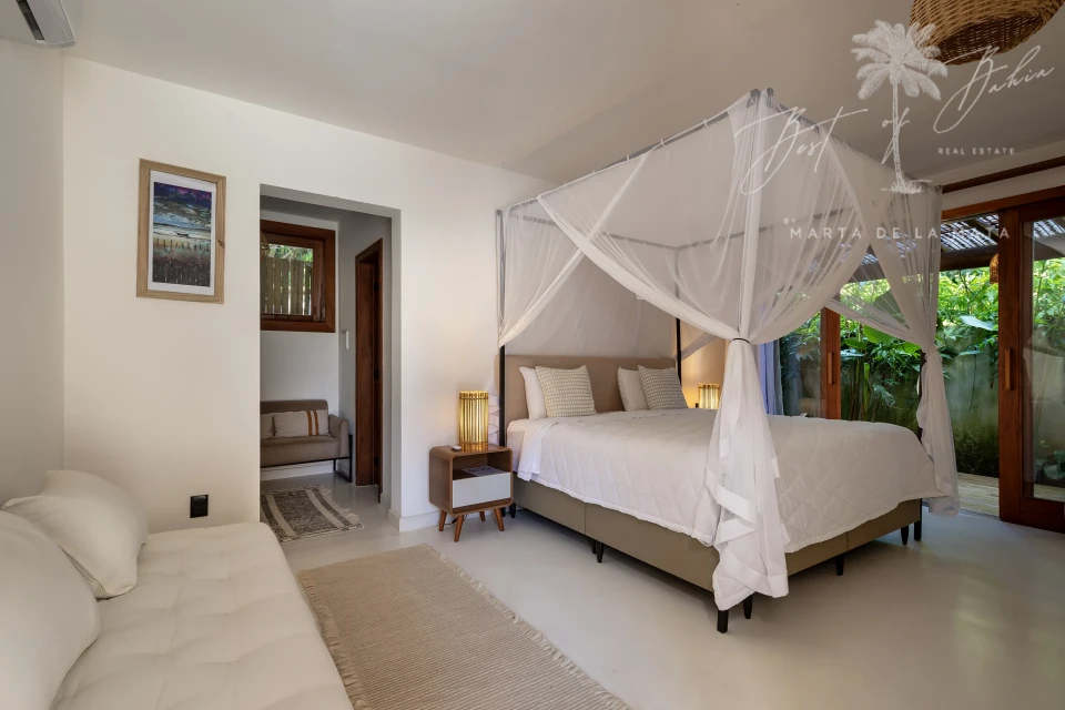 Imagens do imóveis CASA DE ALTO PADRÃO COM 5 SUITES E PISCINA A 50M DA PRAIA EM TRANCOSO | VILA VERDE