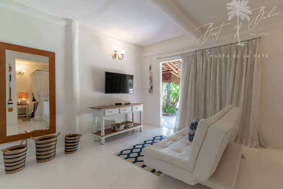Imagens do imóveis CASA BRISA: LUXUOSA RESIDÊNCIA COM 5 SUÍTES, PISCINA PRIVATIVA E ACESSO EXCLUSIVO AO CLUBE DO OUTEIRO DAS BRISAS
