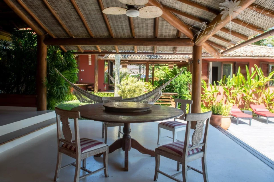 Imagens do imóveis CASA VISTA GOLF – 4 SUÍTES, PISCINA E CHURRASQUEIRA – PACOTES RÉVEILLON E CARNAVAL